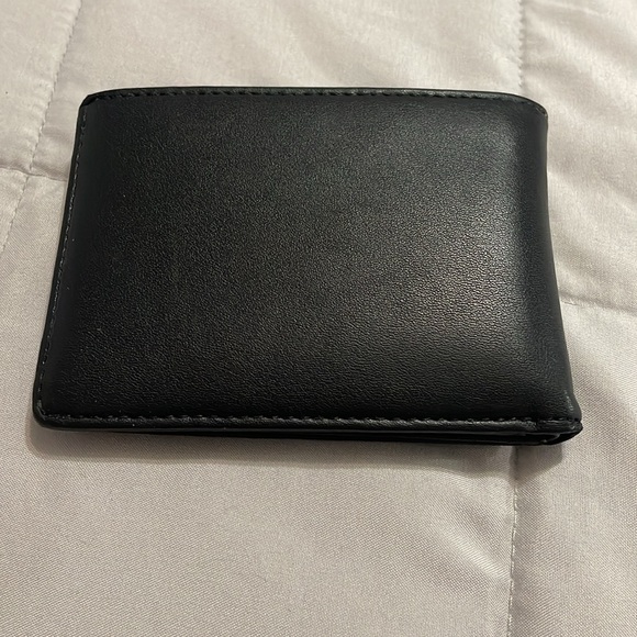 Wallet - Picture 4 of 4